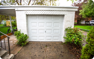 view of a closed garage